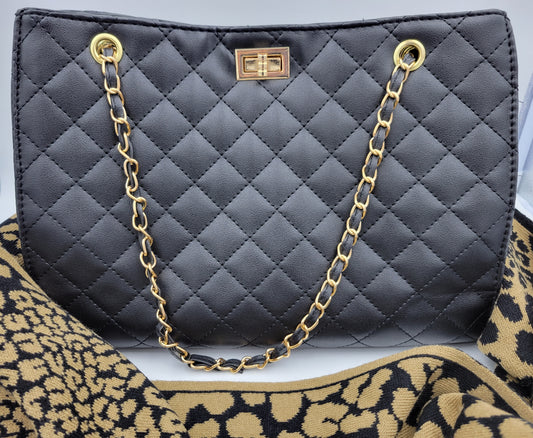 Everyday Diva Purse in Black