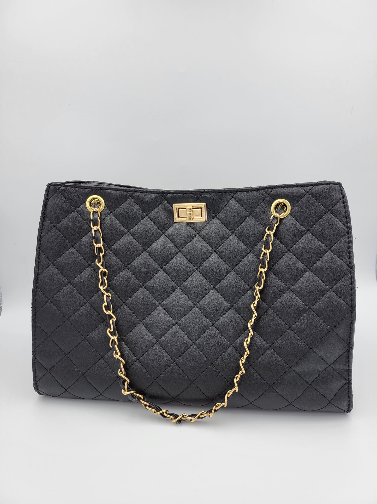 Everyday Diva Purse in Black